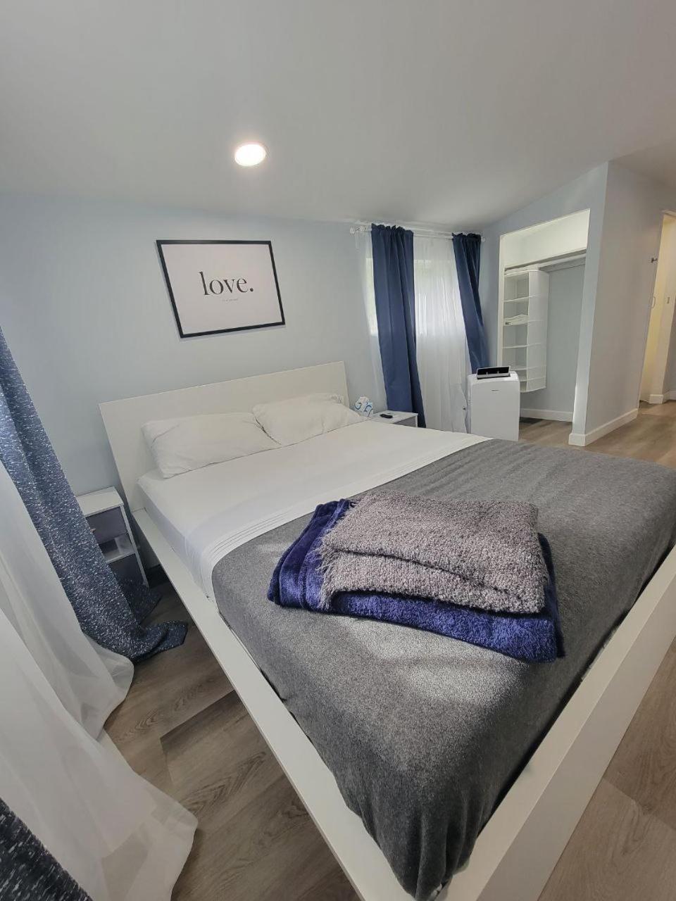 Appartement Work, Rest And Play: Wifi, Tv And Backyard Bliss à North Miami Beach Extérieur photo