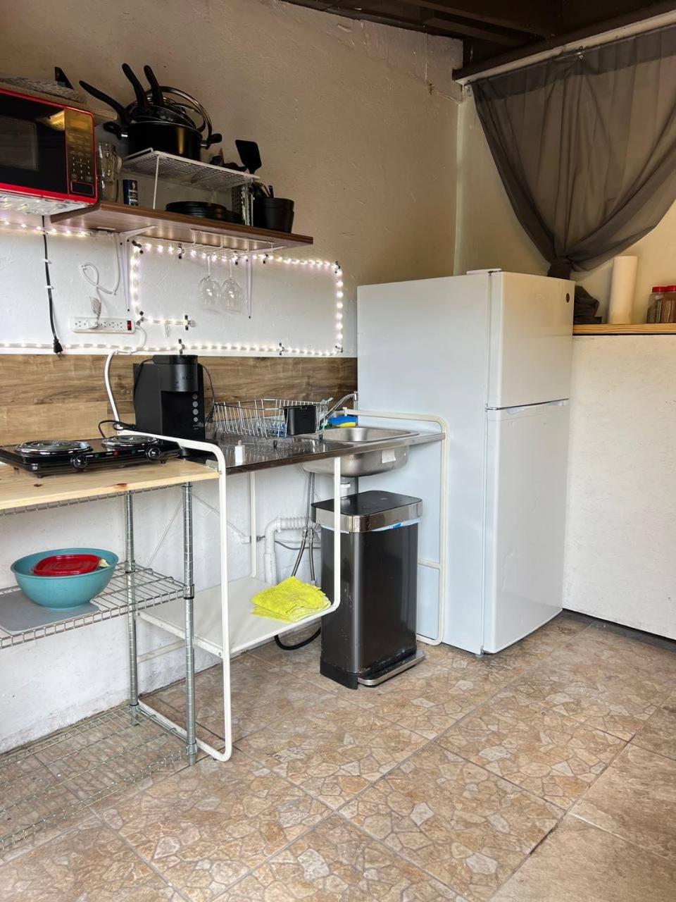 Appartement Work, Rest And Play: Wifi, Tv And Backyard Bliss à North Miami Beach Extérieur photo